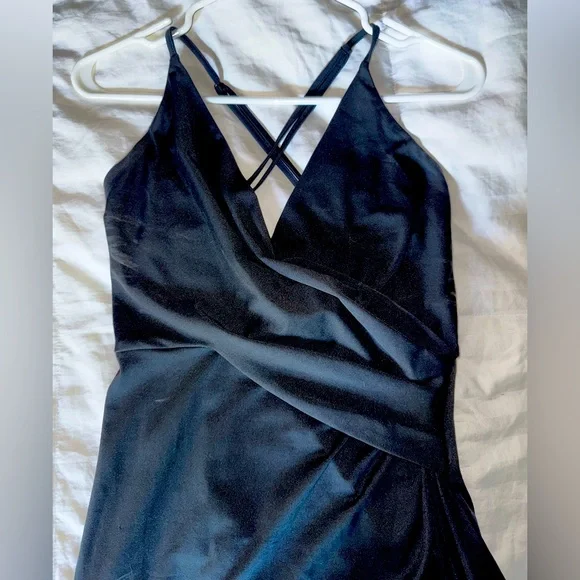 Perfect little black dress LBD - Picture 3 of 6